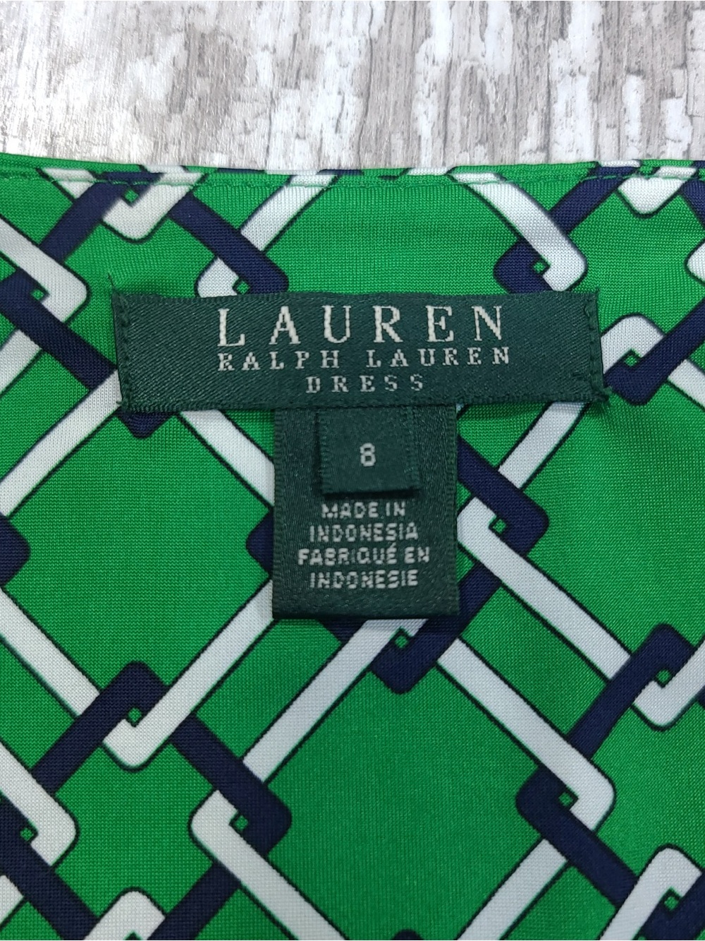 Lauren Ralph Lauren Green Geometric Print Ruched Women’s Dress medium - Picture 2 of 5